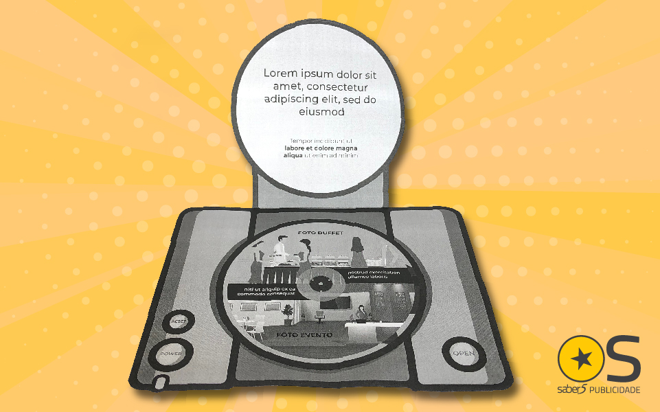 A história de um flyer em formato de PlayStation